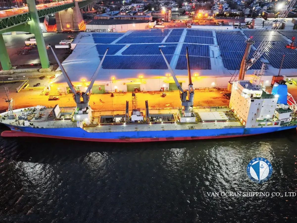 Kapal reefer kanggo didol