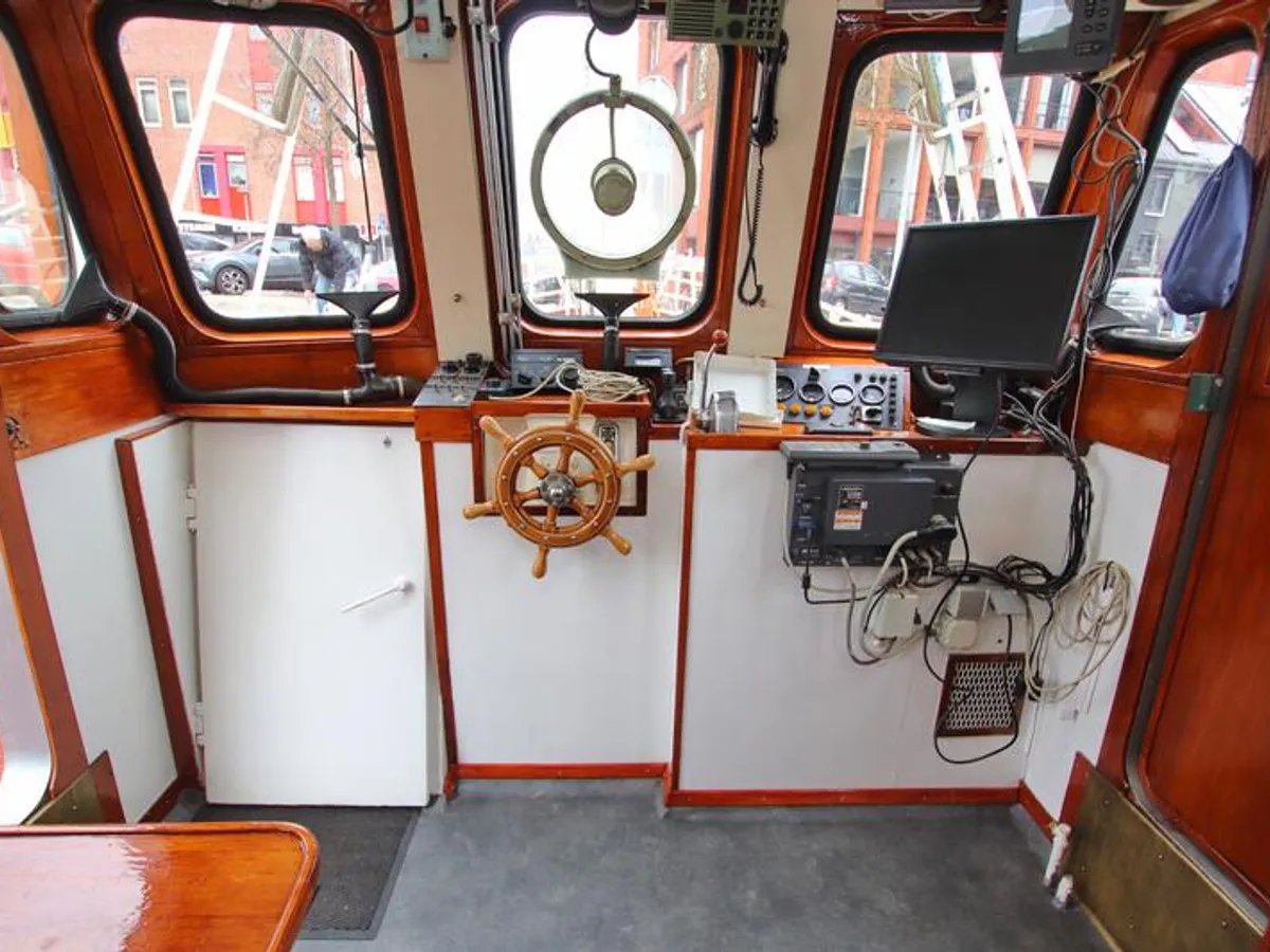 Kapal pilot kanggo didol