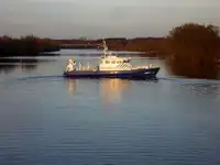Kapal survei kanggo didol