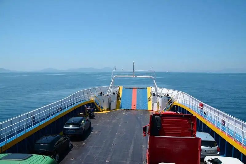 Kapal RoPax kanggo didol