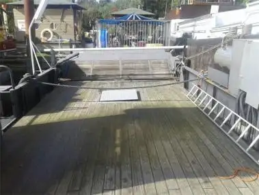 Kapal feri kanggo didol