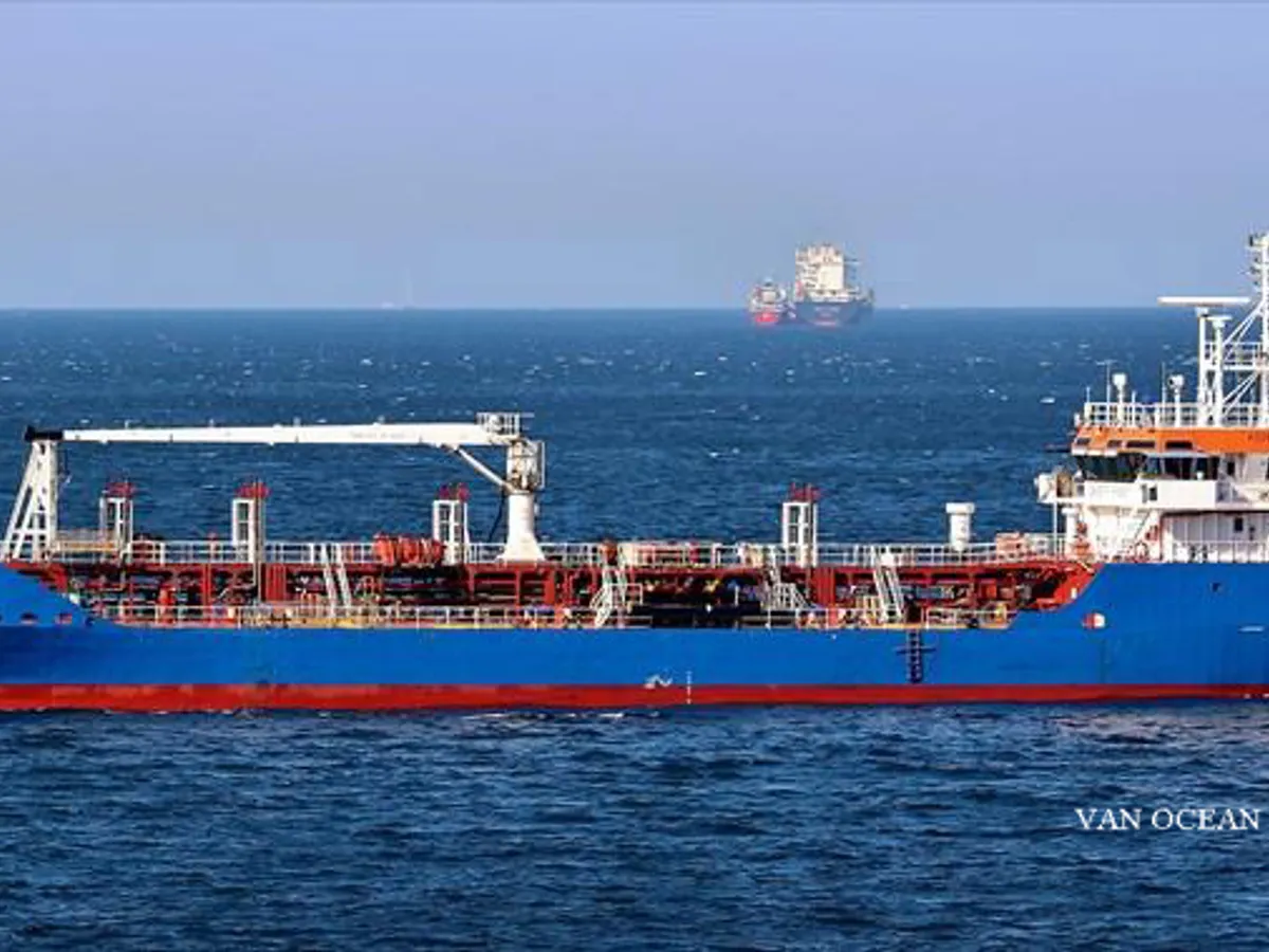 Kapal tanker minyak/bahan kimia kanggo didol