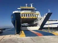 Kapal Ro-Ro kanggo didol
