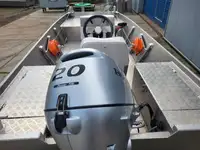 Kapal kerja kanggo didol