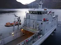 Kapal pendaratan, tangki kanggo didol