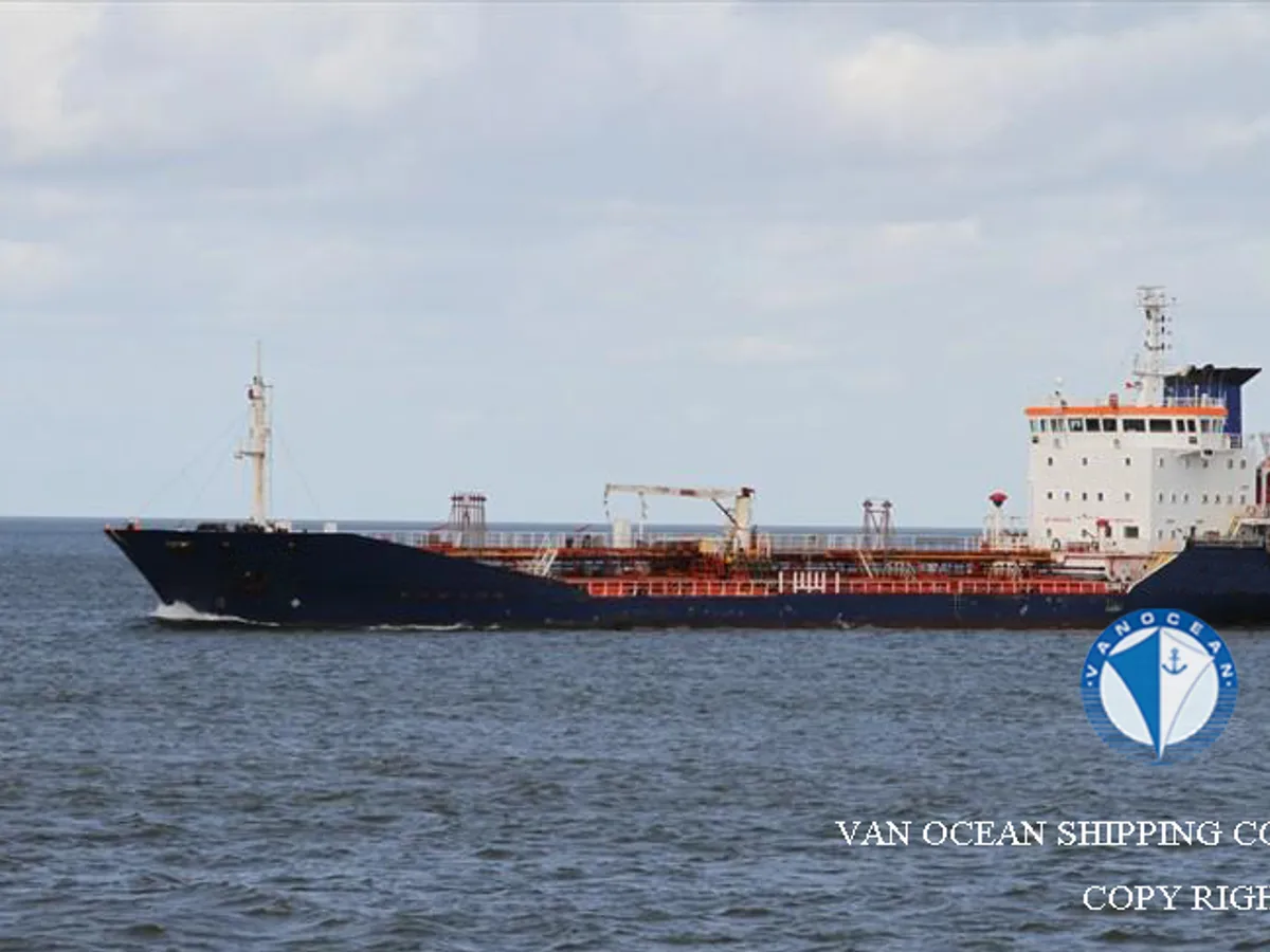 Kapal tanker minyak/bahan kimia kanggo didol
