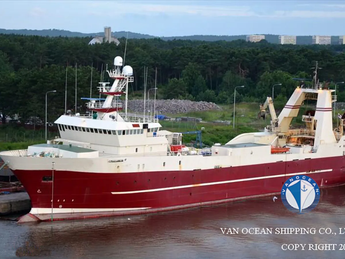 Kapal trawler kanggo didol