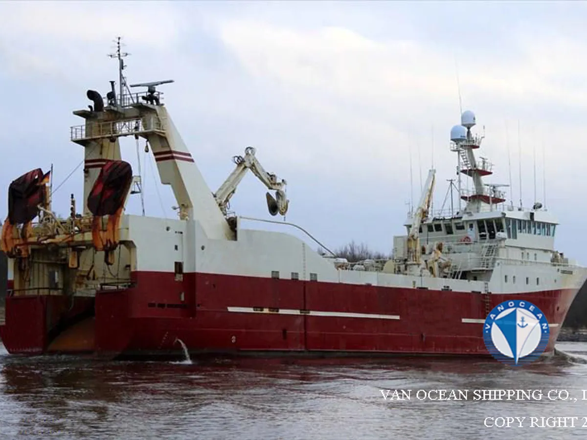 Kapal trawler kanggo didol