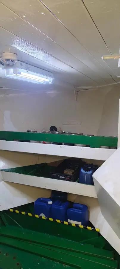 Kapal pasokan kanggo didol