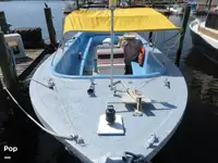 Kapal pesiar-feri kanggo didol