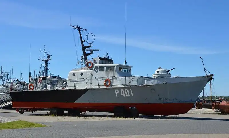 Kapal patroli kanggo didol