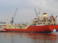Kapal tanker minyak/bahan kimia kanggo didol