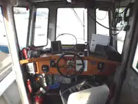 Kapal kerja kanggo didol