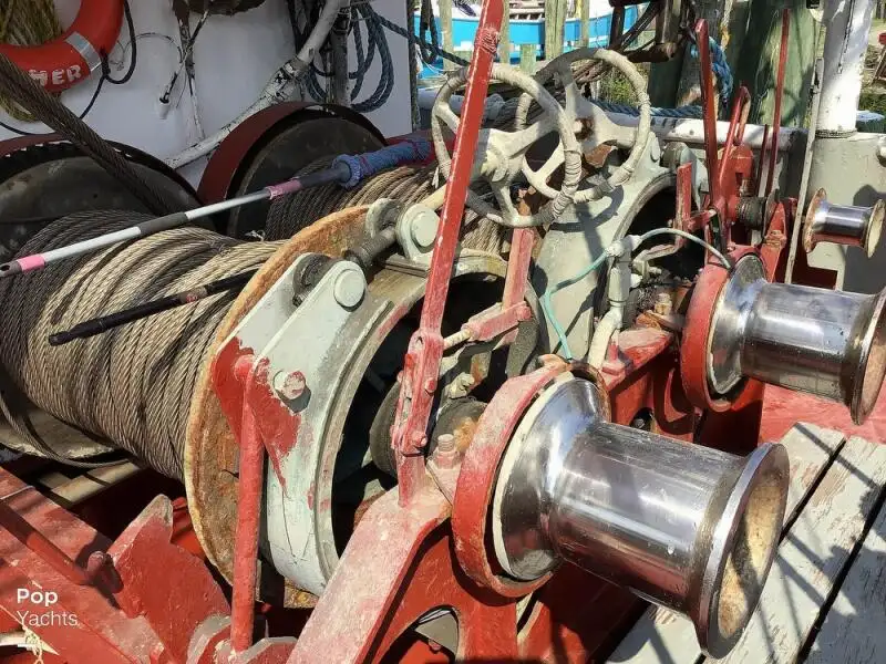 Kapal trawler kanggo didol