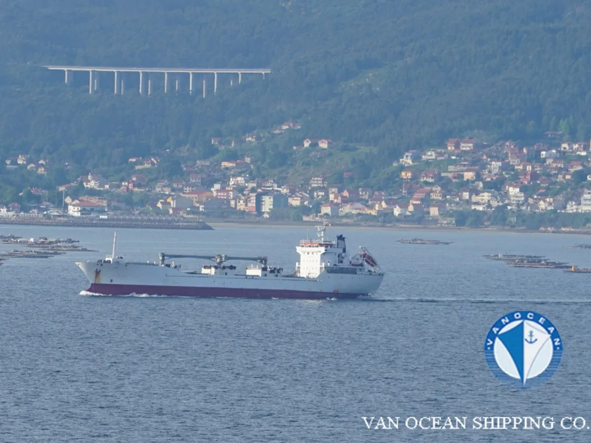 Kapal reefer kanggo didol