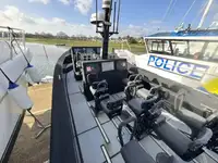 Kapal karet kaku kanggo didol