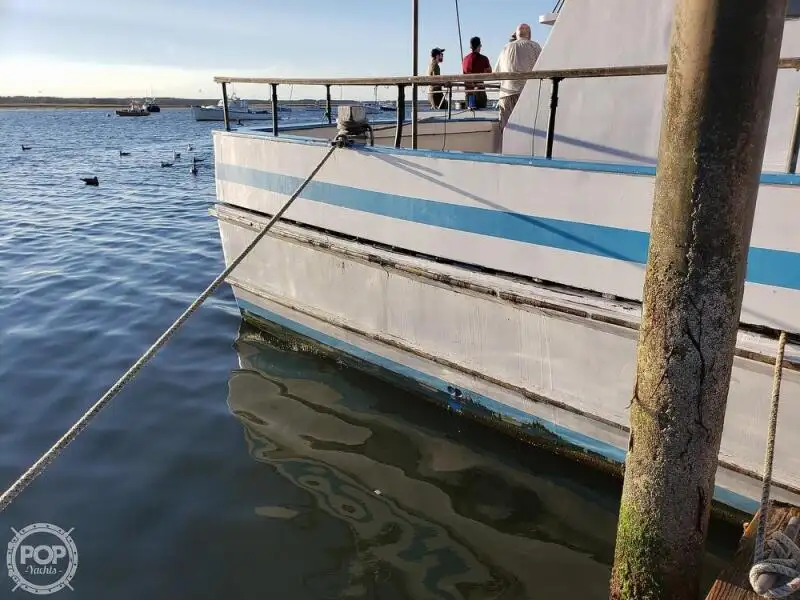 Kapal feri kanggo didol