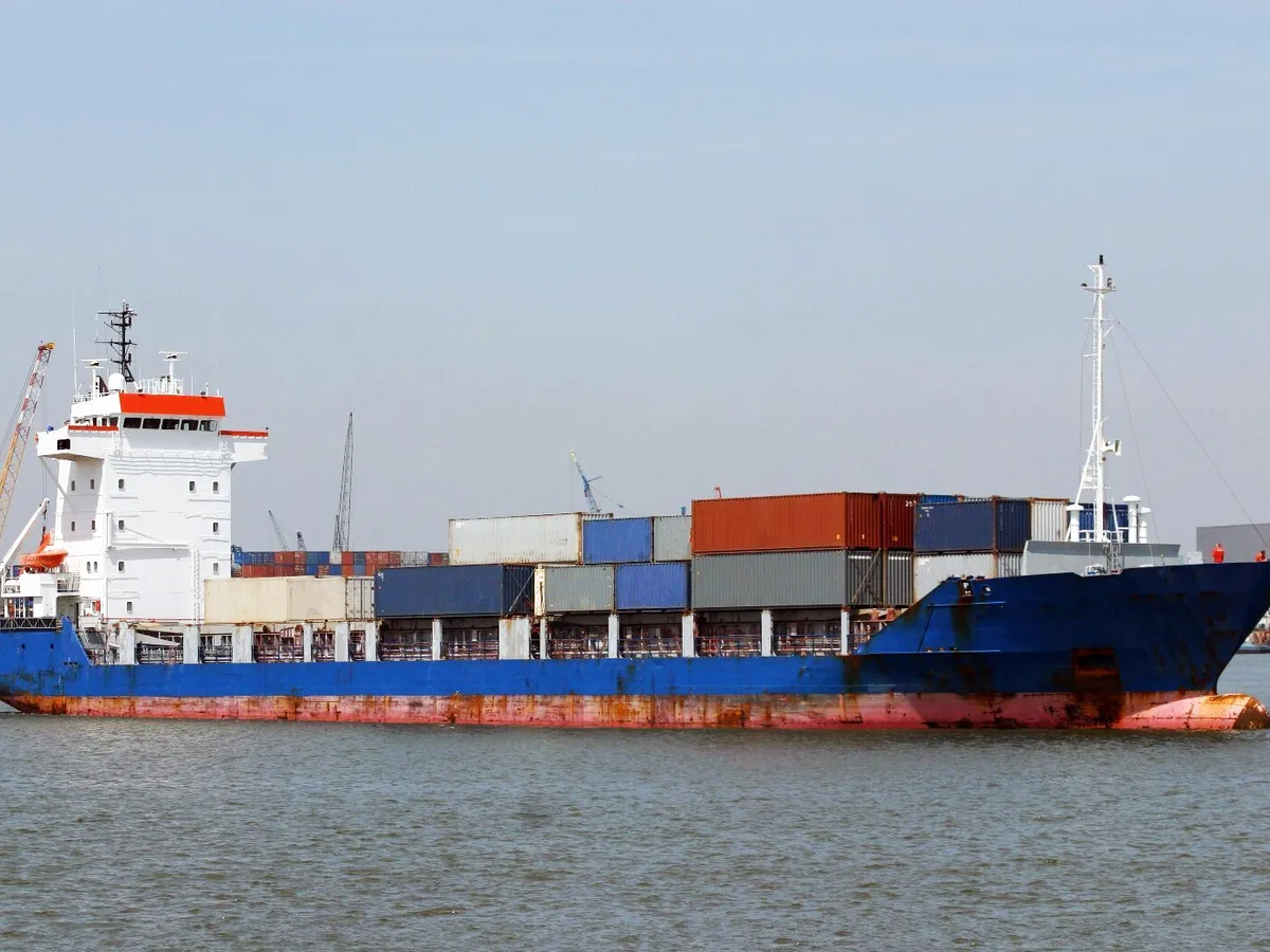 Kapal kontainer kanggo didol