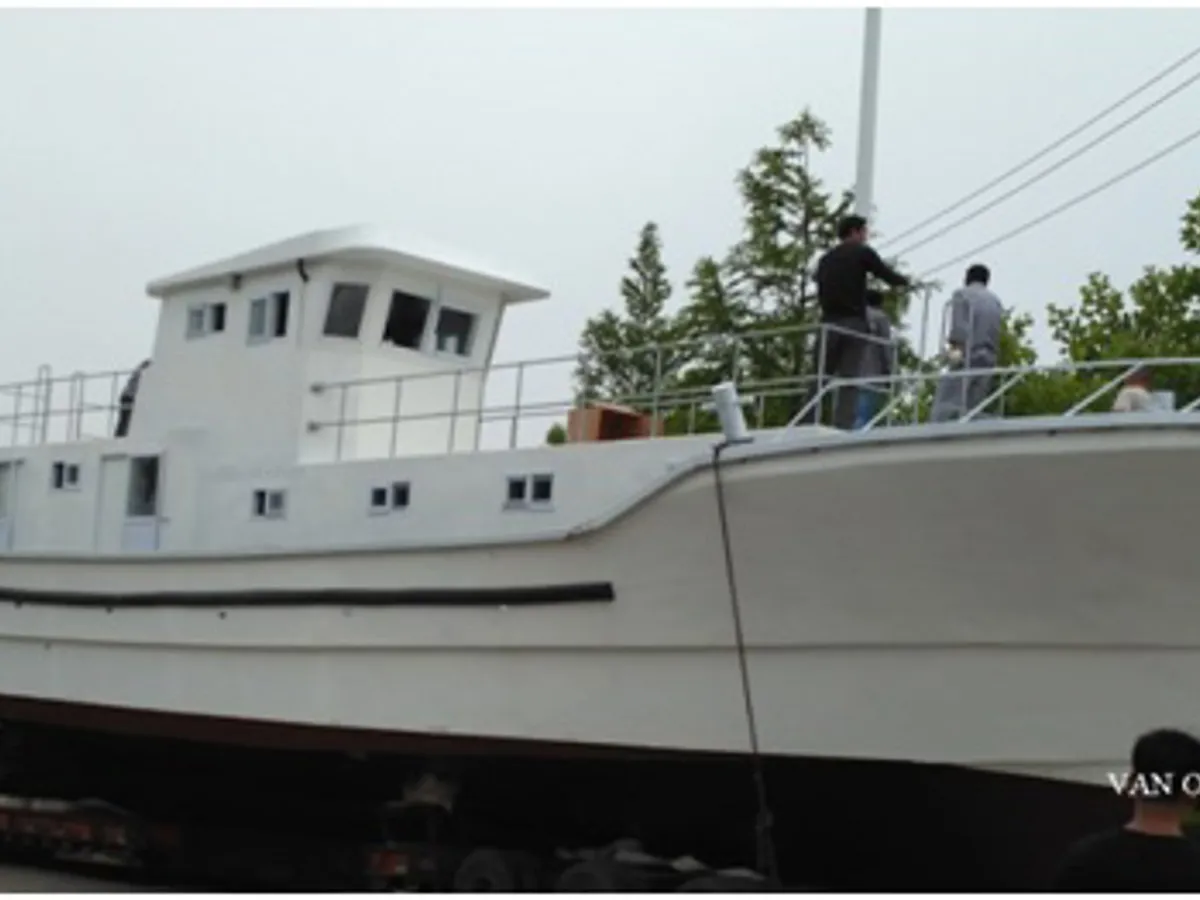 Kapal trawler kanggo didol