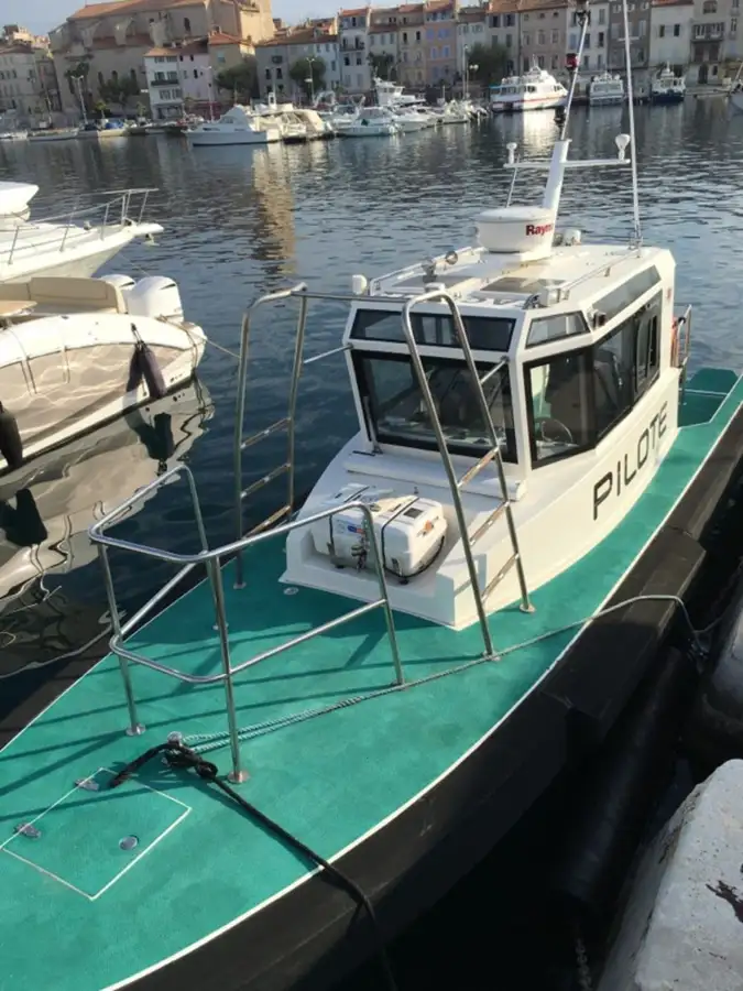 Kapal pilot kanggo didol