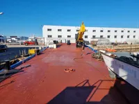 Kapal kerja kanggo didol
