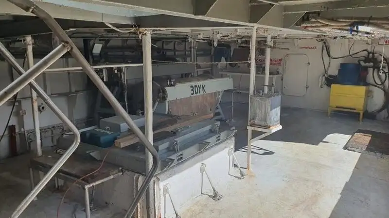 Kapal longliner kanggo didol