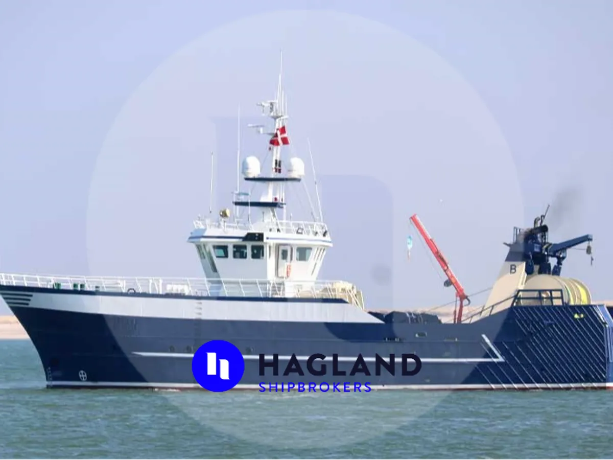 Kapal trawler kanggo didol