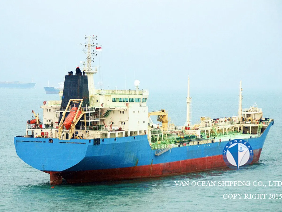 Kapal tanker minyak/bahan kimia kanggo didol