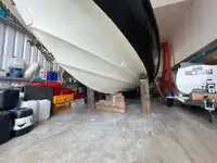Kapal kerja kanggo didol
