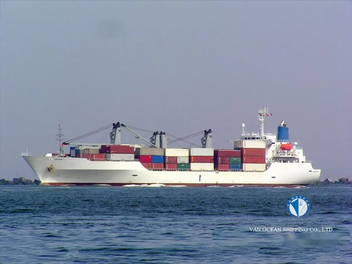 Kapal reefer kanggo didol