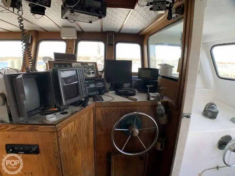 Kapal longliner kanggo didol