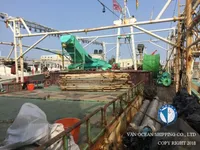 Kapal jigger cumi-cumi kanggo didol