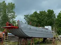 Landing Craft, Tank kanggo didol