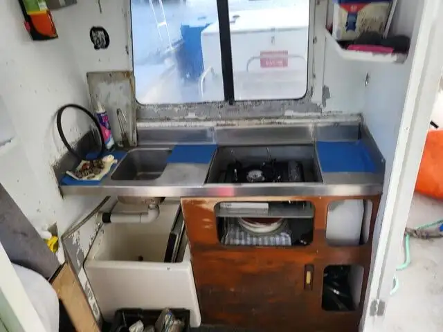 Kapal trawler kanggo didol