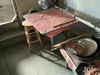 Kapal kerja kanggo didol