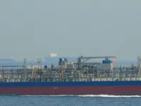 Kapal tanker minyak/bahan kimia kanggo didol