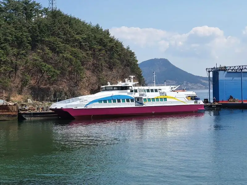 Kapal penumpang kanggo didol