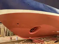 Kapal kerja kanggo didol