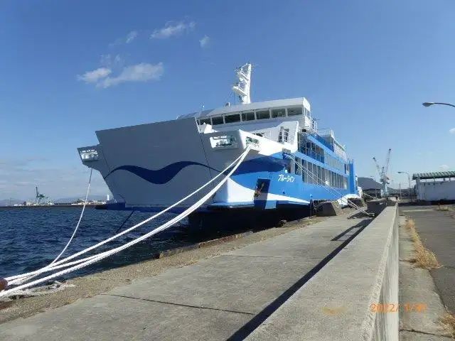 Kapal feri kanggo didol