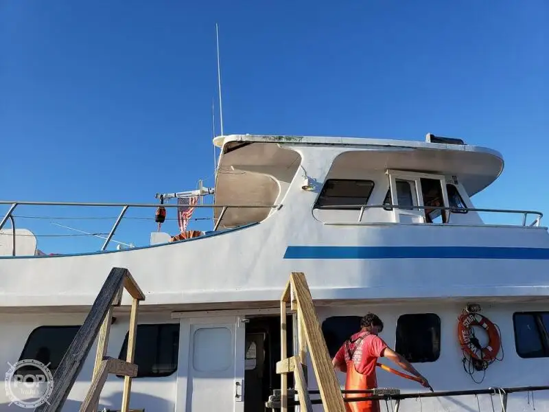 Kapal feri kanggo didol