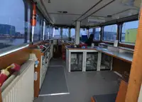 Kapal kerja kanggo didol