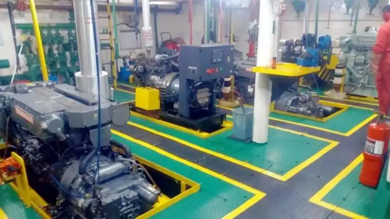 Kapal pendaratan, tangki kanggo didol