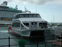Kapal feri kanggo didol