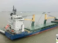 Kapal kargo garing kanggo didol