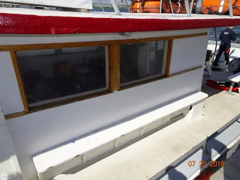 Kapal cutter kanggo didol