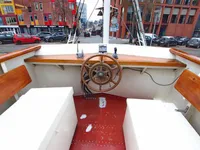 Kapal pilot kanggo didol