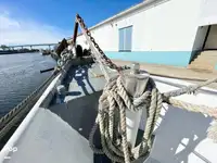 Kapal trawler kanggo didol