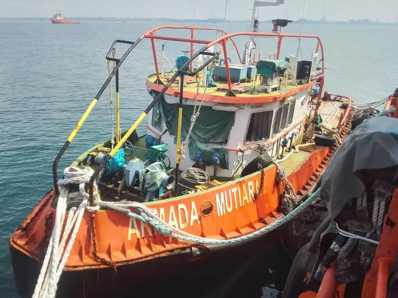 Kapal kerja kanggo didol
