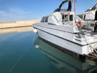 Kapal patroli kanggo didol