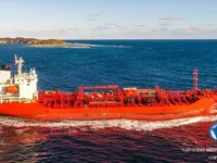 Kapal tanker minyak/bahan kimia kanggo didol